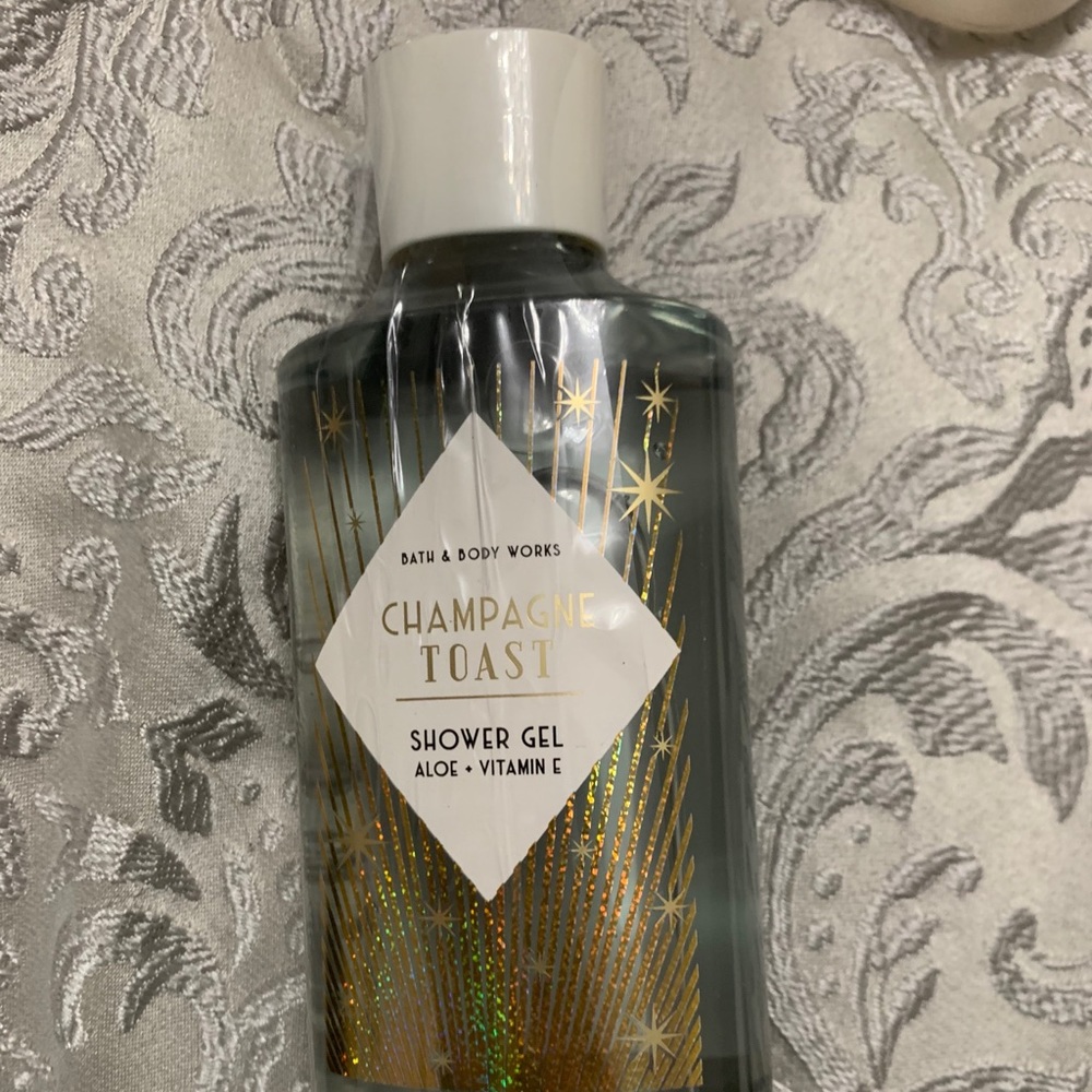 Bath & body works Champagne toast shower gel